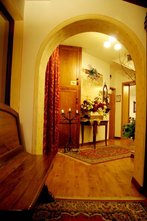 Albergo Garni Cavento Pinzolo Eksteriør billede