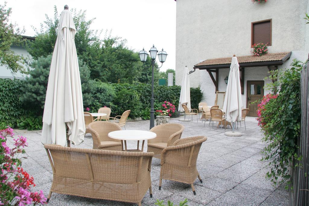 Albergo Garni Cavento Pinzolo Eksteriør billede