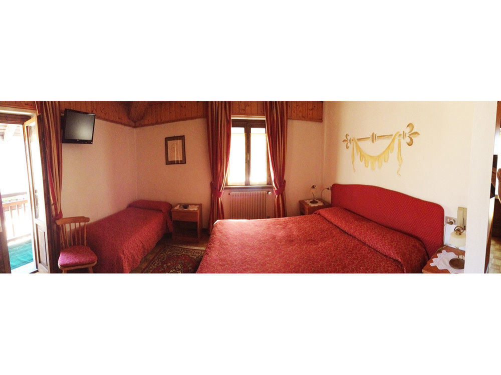 Albergo Garni Cavento Pinzolo Eksteriør billede