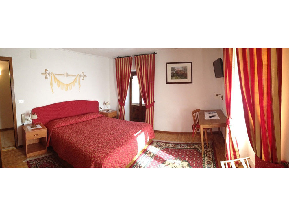Albergo Garni Cavento Pinzolo Eksteriør billede