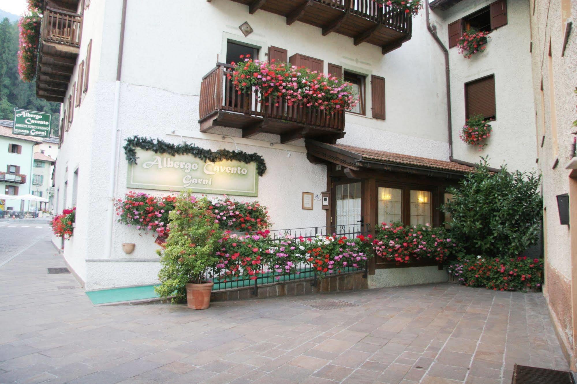 Albergo Garni Cavento Pinzolo Eksteriør billede